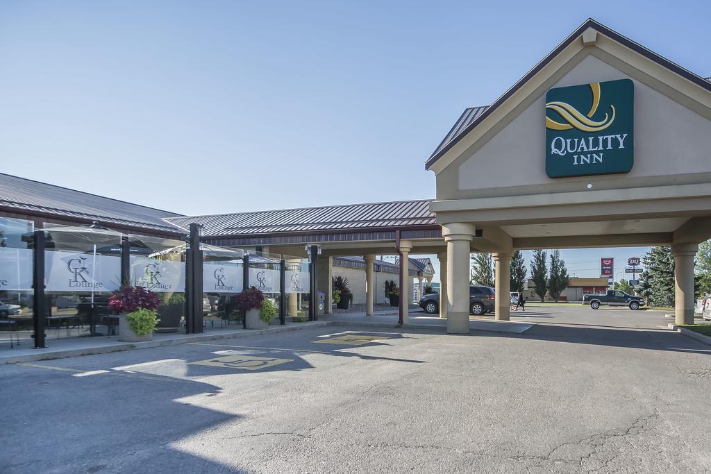 Quality Inn & Suites Winkler Exterior photo